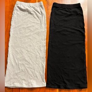 Women’s size::XS Heavy Stretchy Fitted Maxi Pencil skirt Bundle set of ✌️